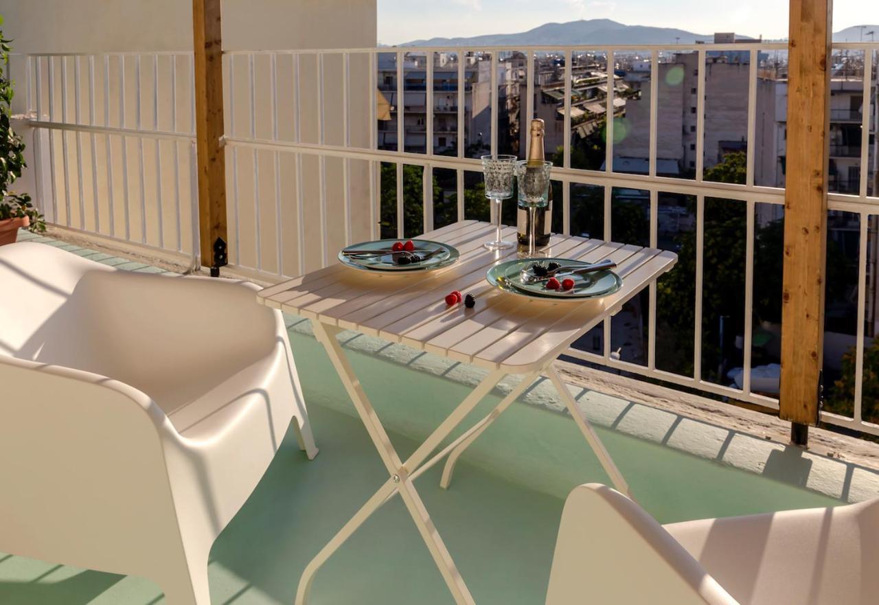 Blue And White Apartment Vipgreece Atene Esterno foto