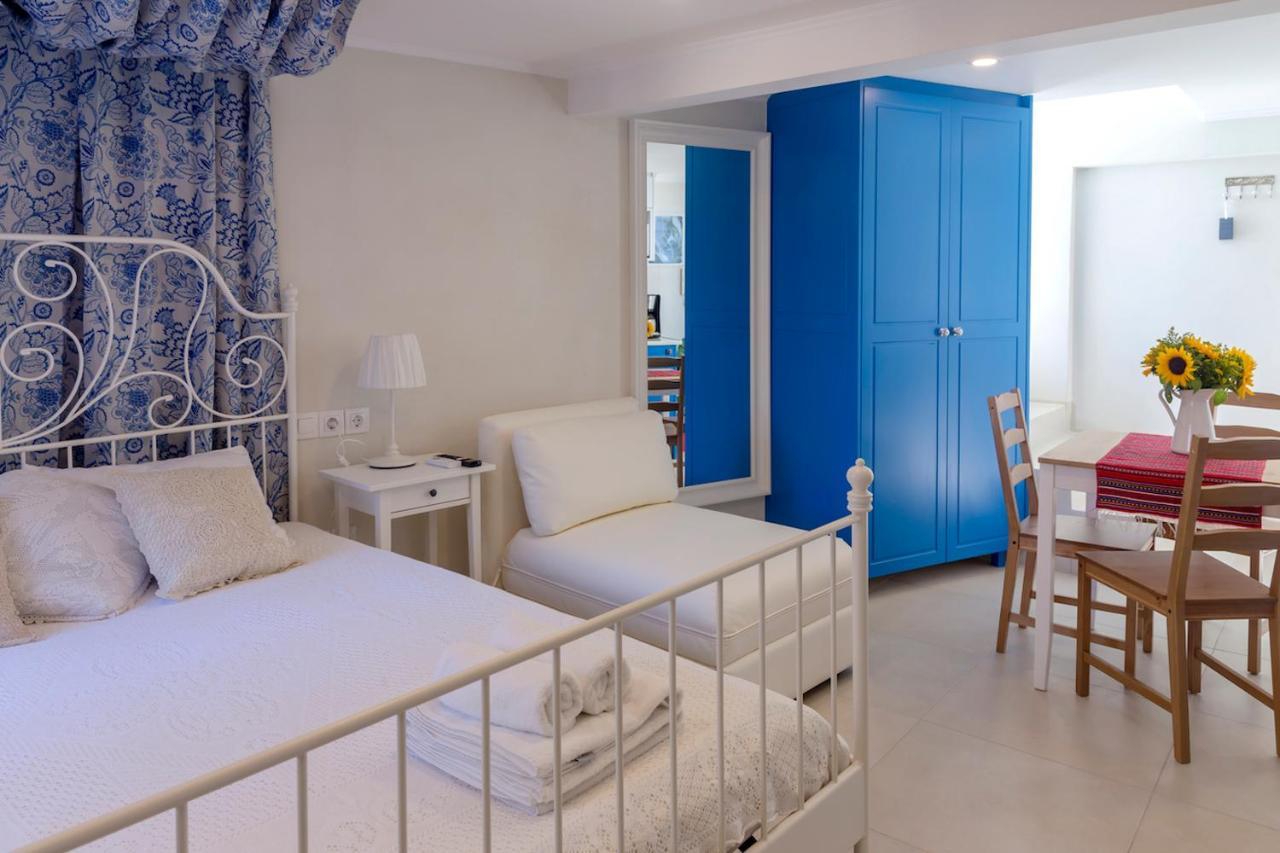 Blue And White Apartment Vipgreece Atene Esterno foto