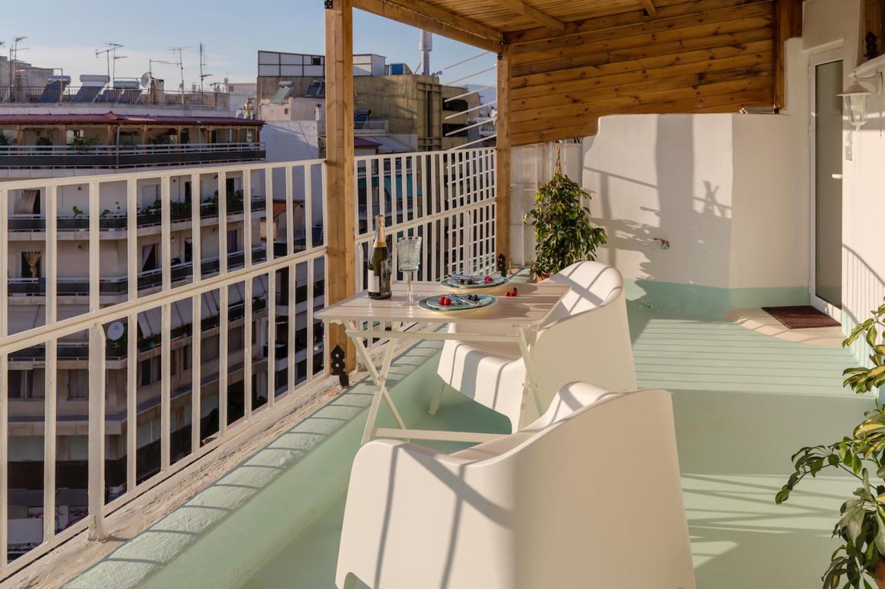 Blue And White Apartment Vipgreece Atene Esterno foto