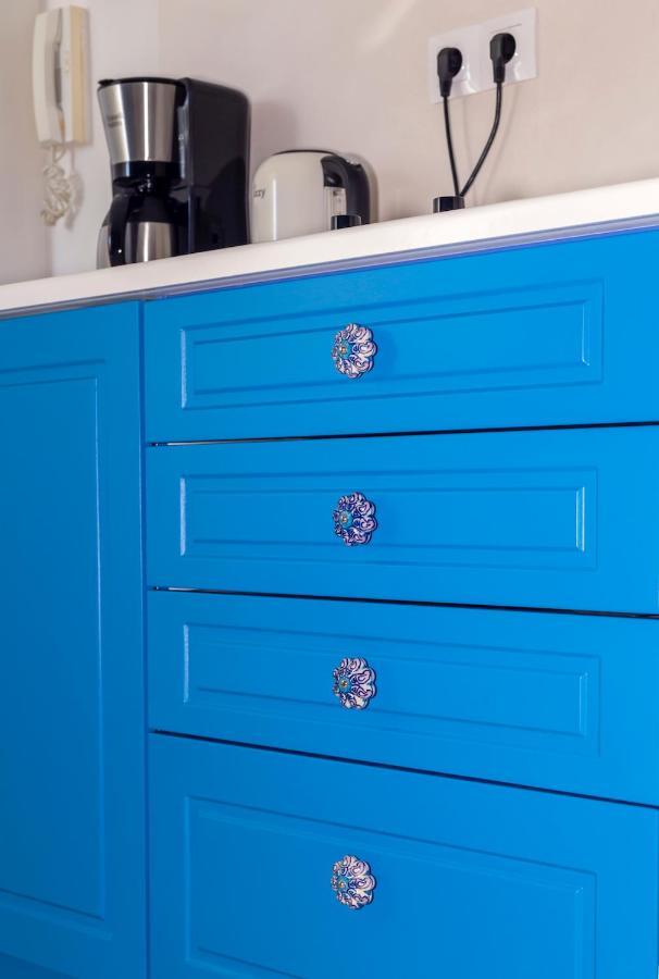 Blue And White Apartment Vipgreece Atene Esterno foto