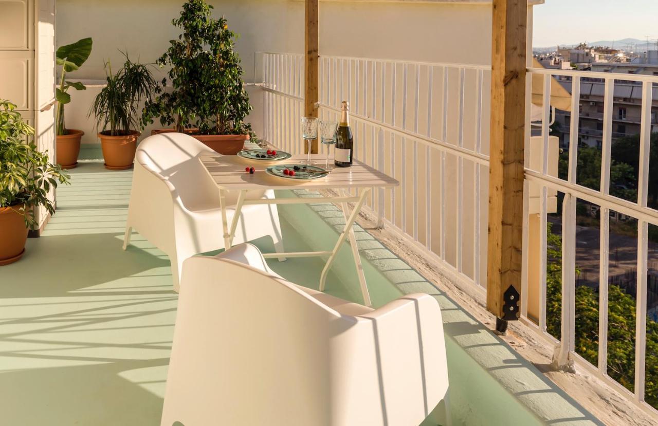 Blue And White Apartment Vipgreece Atene Esterno foto