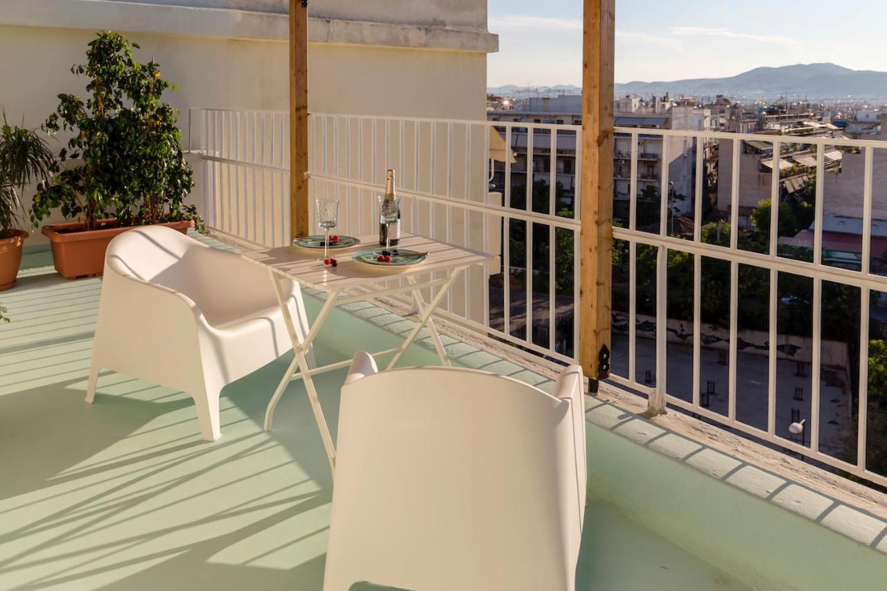 Blue And White Apartment Vipgreece Atene Esterno foto