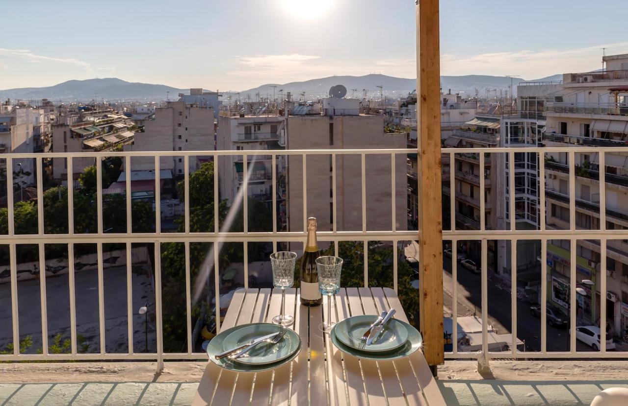 Blue And White Apartment Vipgreece Atene Esterno foto